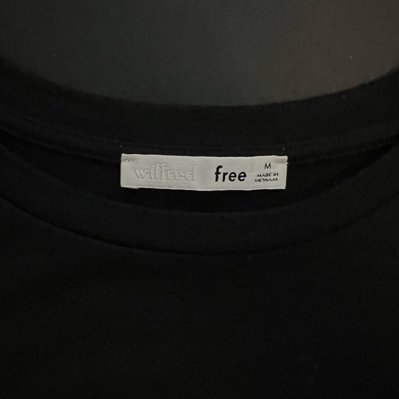 Aritzia Wilfred Top - Picture 2 of 2